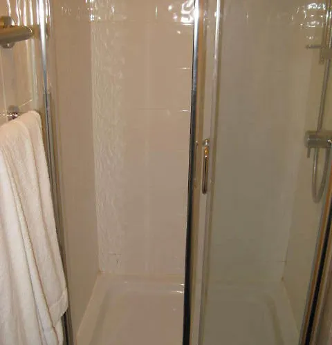 Couette-café Dun Aoibhinn Guest 3*