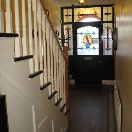 Bed and Breakfast Dun Aoibhinn Guest Γκάλγουεϊ