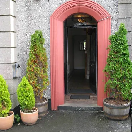 Dun Aoibhinn Guest